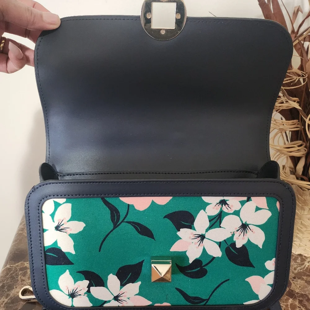 Kate Spade Floral 2way Crossbody with Dustbag EUC - Picture 4 of 16
